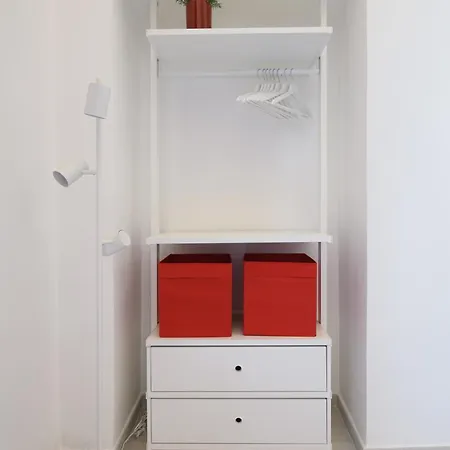 Almatros Design Rubino شقة سولمونا